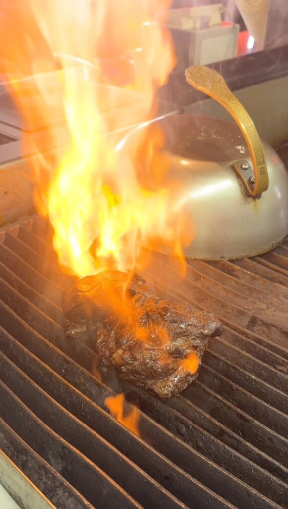 ステーキ練してます🍖